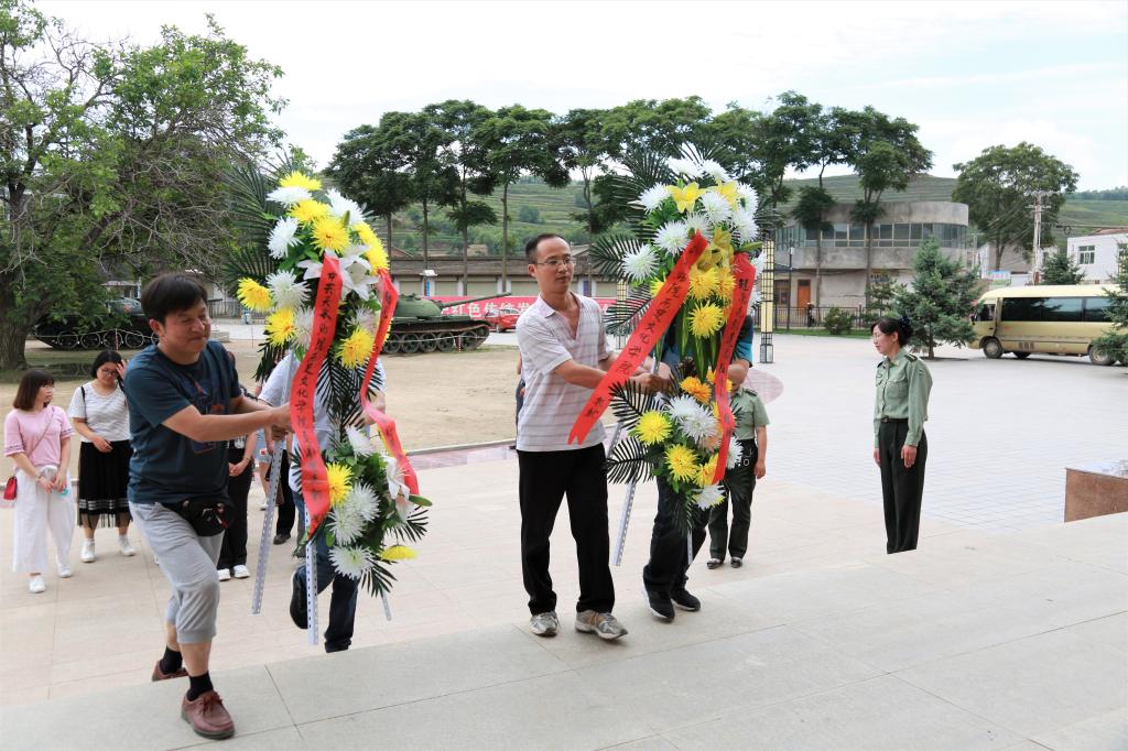 参观了榜罗镇会议纪念馆